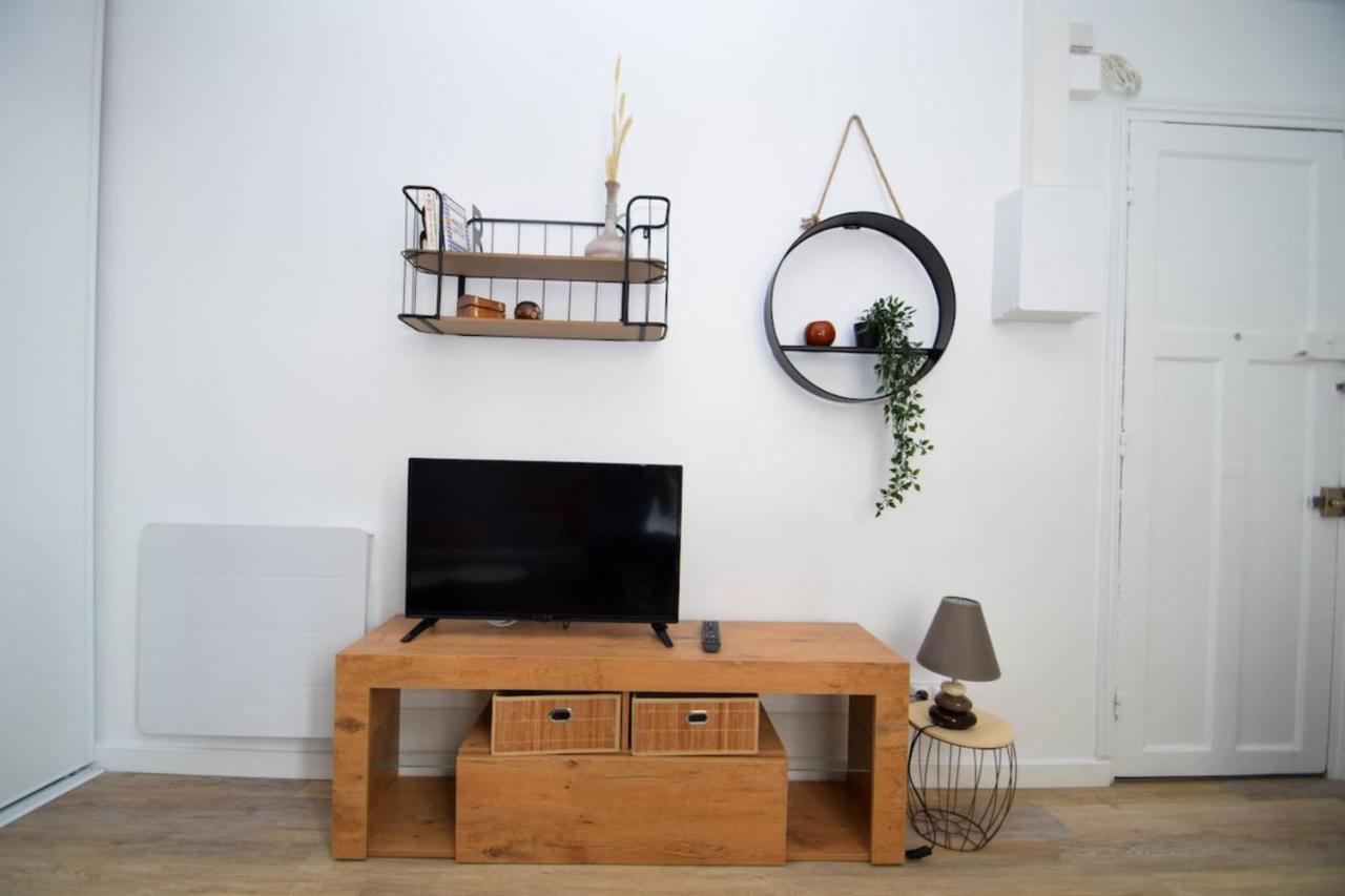 Cosy Studio Refait A Neuf Aux Portes De Paris Apartment Vincennes Luaran gambar